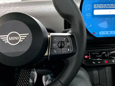 Certified 2025 MINI Cooper S image 21