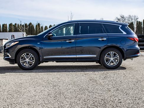 Used 2019 INFINITI QX60 Luxe w/ Essential Package image 4