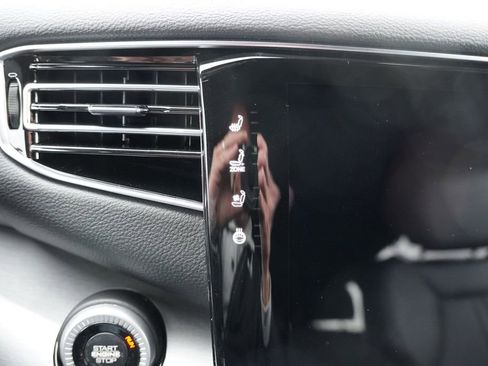 New 2026 Jeep Grand Wagoneer Limited image 17