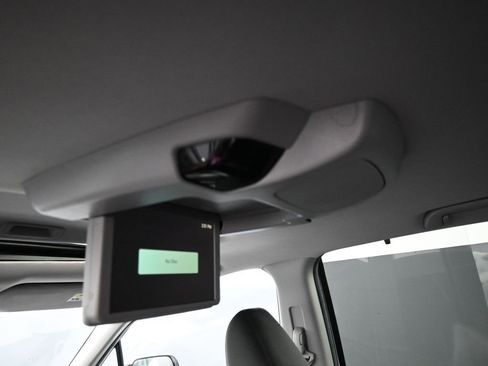 Certified 2022 Honda Pilot Touring image 22