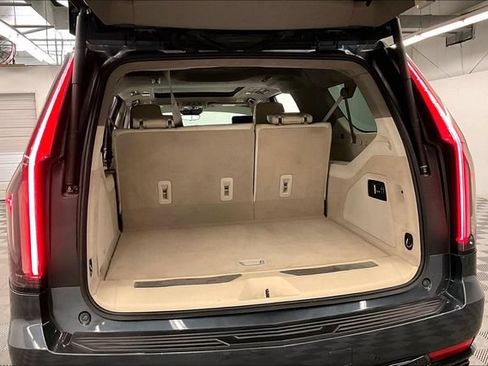 Used 2021 Cadillac Escalade ESV Sport Platinum w/ LPO, ONYX Package AWD/4WD image 43