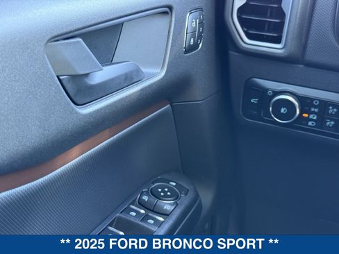 New 2025 Ford Bronco Sport Outer Banks AWD/4WD image 23