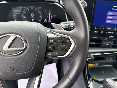 Certified 2025 Lexus NX 350 AWD w/ Premium Package image 31