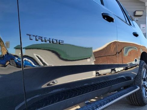 Used 2024 Chevrolet Tahoe Z71 w/ Luxury Package image 70