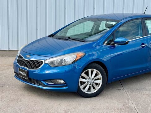 Used 2014 Kia Forte EX FWD image 2