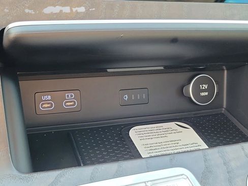 New 2026 Genesis GV80 2.5T Advanced image 32