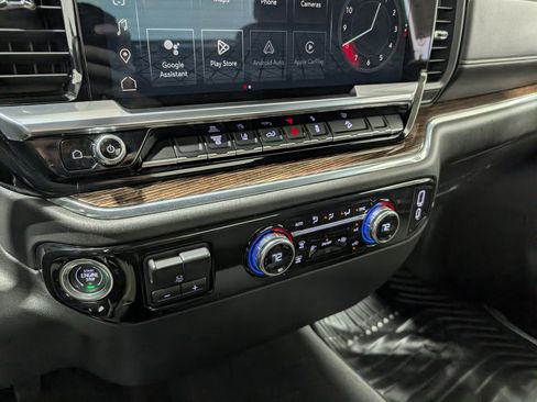 Used 2024 GMC Sierra 2500 SLE w/ SLE Convenience Package image 26