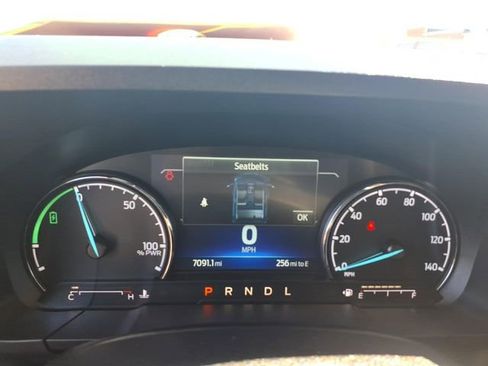 Certified 2024 Ford Maverick Lariat image 17