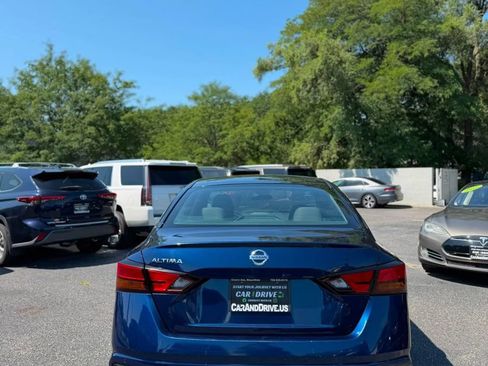 Used 2021 Nissan Altima 2.5 S w/ Driver Assist Package FWD image 5