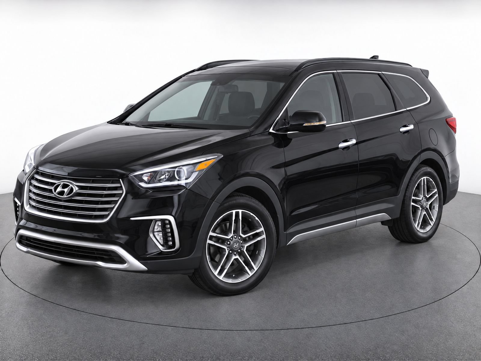 Used 2019 Hyundai Santa Fe XL FWD image 1