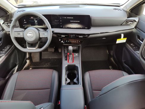 New 2026 Nissan Kicks SR w/ SR Premium Package image 11