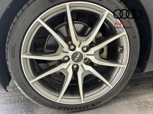 Used 2022 Genesis G70 2.0T w/ Prestige Package RWD image 5