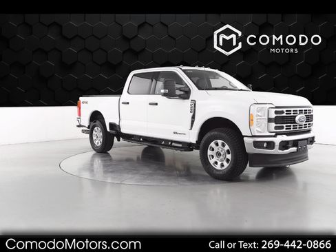 Used 2023 Ford F250 XLT image 1