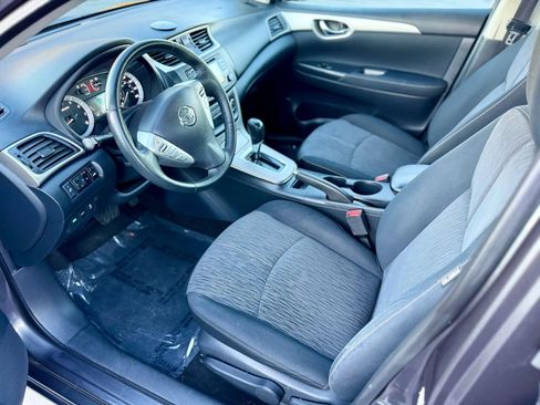Used 2015 Nissan Sentra SV image 31