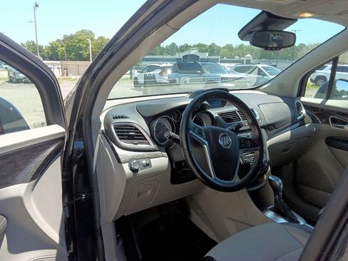 Used 2016 Buick Encore FWD image 19