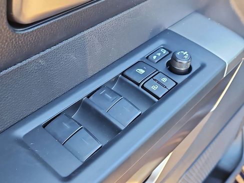 New 2026 Toyota Tundra SR5 image 18