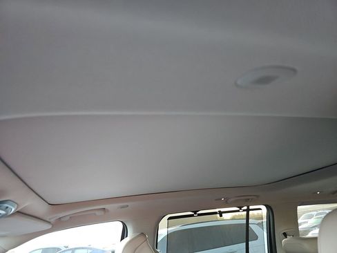 Used 2024 Jeep Wagoneer 4WD w/ Premium Group I image 14
