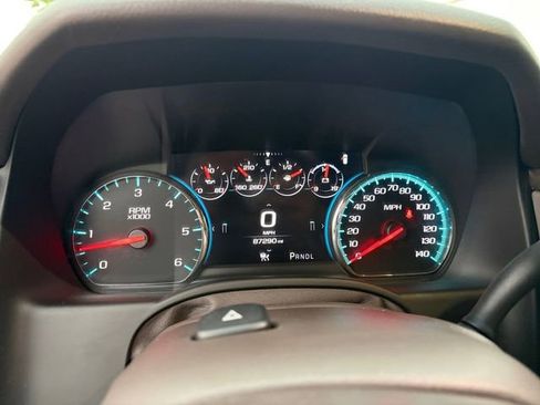 Used 2019 GMC Yukon Denali w/ Denali Ultimate Package AWD/4WD image 9