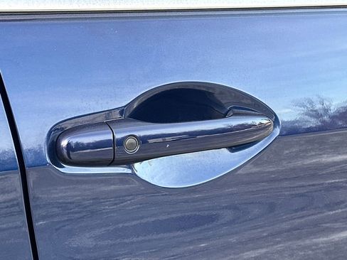 Used 2016 Honda CR-V EX image 9