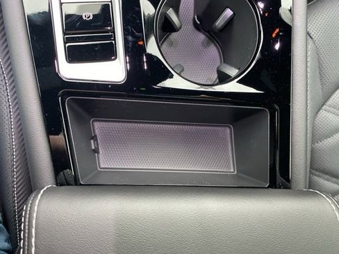 New 2026 Volkswagen Atlas Cross Sport SE image 37