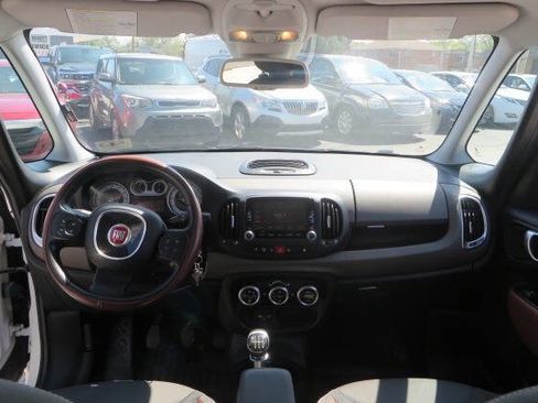 Used 2014 FIAT 500L Trekking w/ Popular Equipment Group FWD image 14