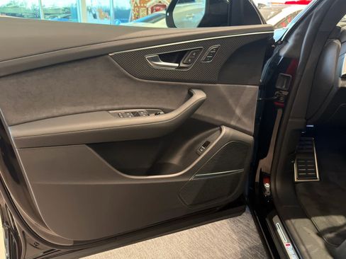 New 2026 Audi RS Q8 performance image 17