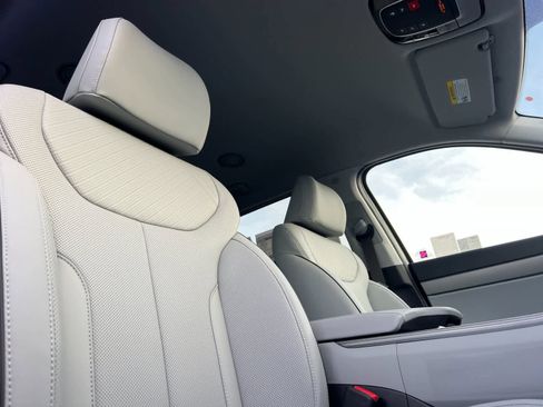 New 2025 Hyundai Palisade SEL image 16