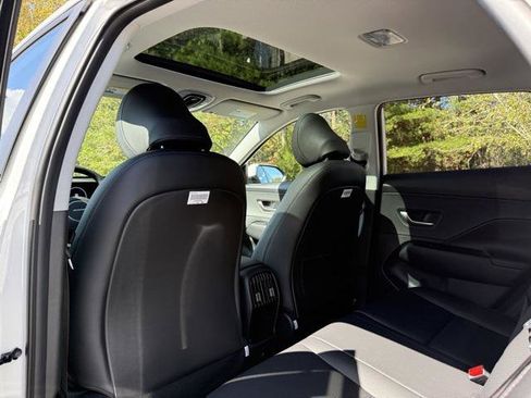 New 2026 Hyundai Kona Limited image 28