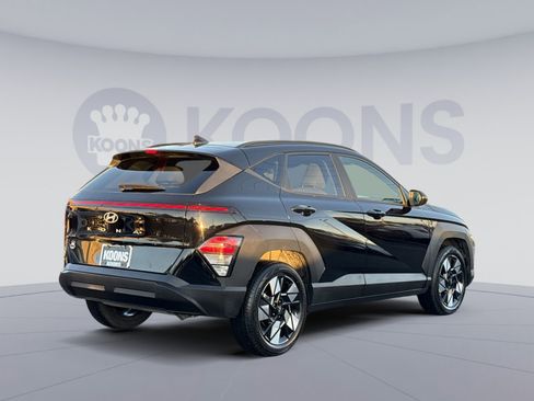 Certified 2025 Hyundai Kona SEL image 7