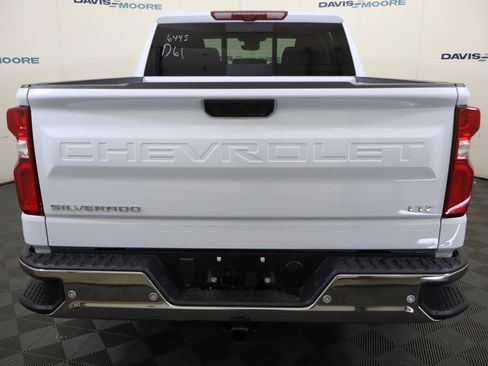 New 2026 Chevrolet Silverado 1500 LTZ w/ LTZ Premium Package AWD/4WD image 8
