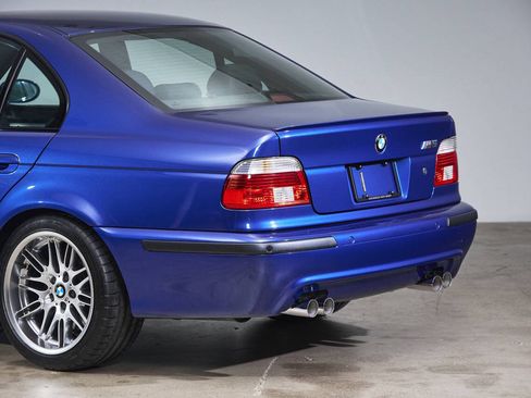 Used 2002 BMW M5 RWD image 14