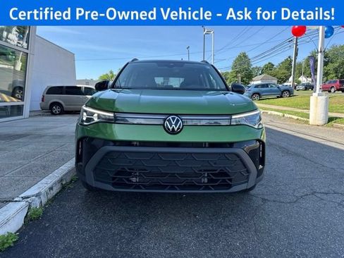 Used 2025 Volkswagen Taos SE AWD/4WD image 5