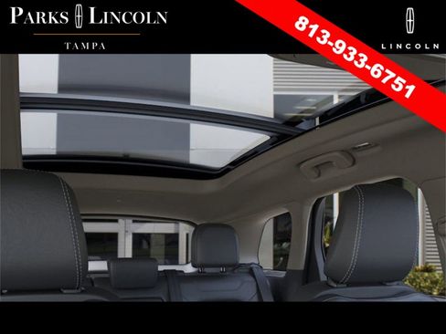 New 2026 Lincoln Corsair Premiere image 22