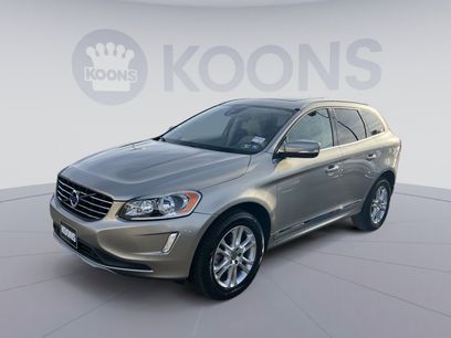 Used 2016 Volvo XC60 T5 Premier w/ Proximity Package