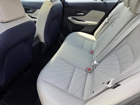 New 2027 Nissan Sentra SL w/ Floor Mat Package FWD image 13