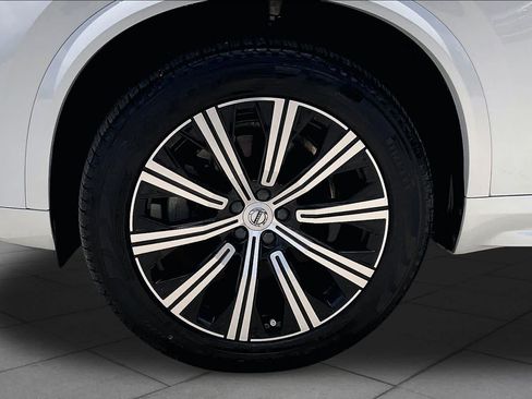 Used 2022 Volvo XC90 T6 Inscription w/ Climate Package AWD/4WD image 11