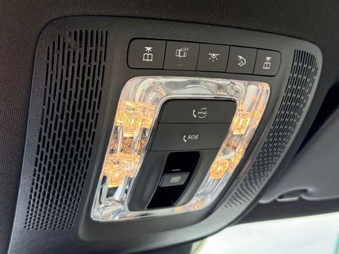 Used 2026 Mercedes-Benz GLB 250 image 8