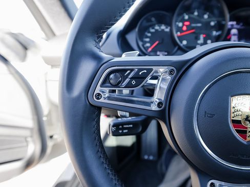 New 2025 Porsche 718 Cayman image 17