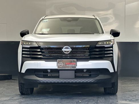 New 2026 Nissan Kicks SV w/ Cold Weather Package image 8