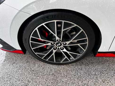 Used 2023 Hyundai Elantra N image 12