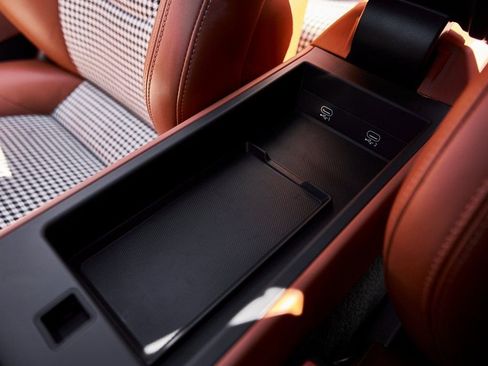 Used 2024 Porsche 911 Turbo S image 66