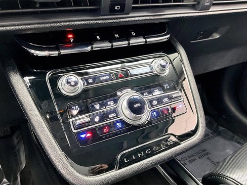 Used 2020 Lincoln Corsair Reserve w/ Equipment Group 202A image 31