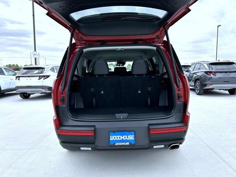 Used 2026 Hyundai Santa Fe SEL AWD/4WD image 24