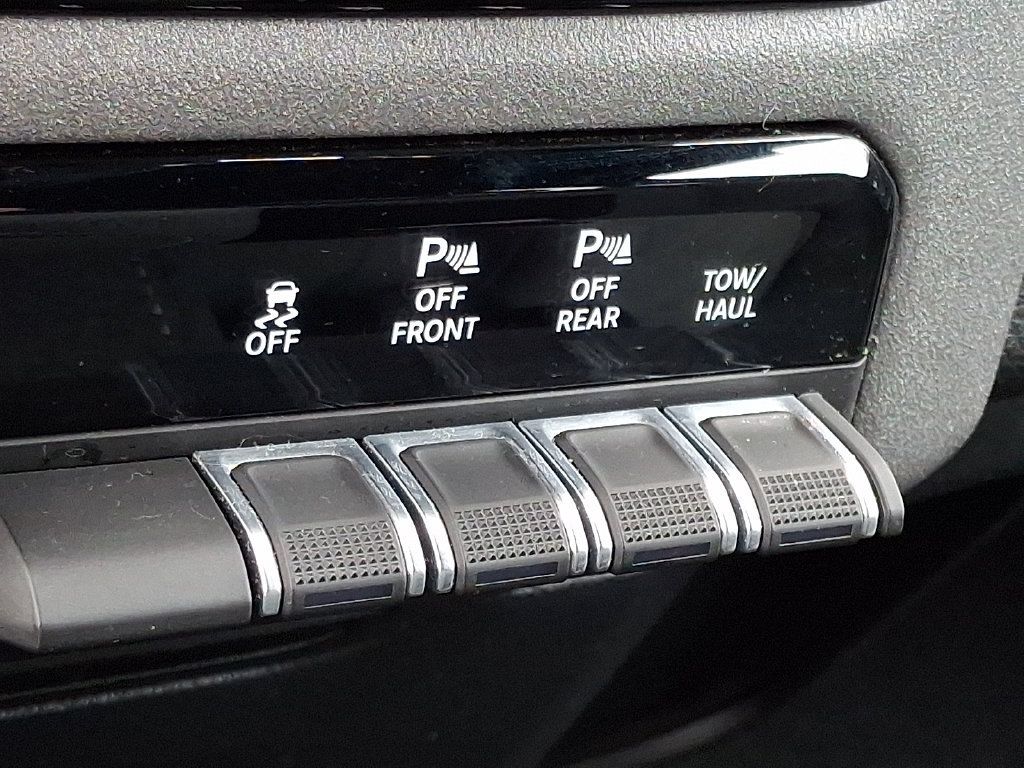 Used 2025 RAM 1500 Tradesman w/ Night Edition AWD/4WD image 23