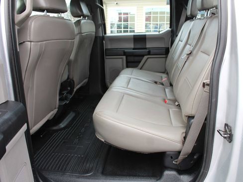 Used 2018 Ford F350 XL w/ Power Equipment Group image 27