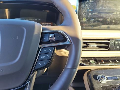 Certified 2022 Lincoln Nautilus Reserve w/ Equipment Group 201A image 24