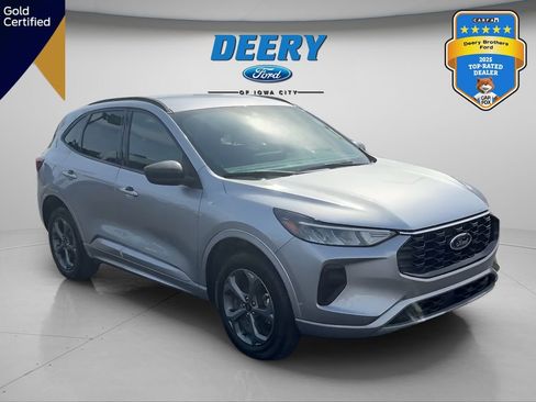 Certified 2024 Ford Escape ST-Line w/ Tech Pack #1 AWD/4WD image 9