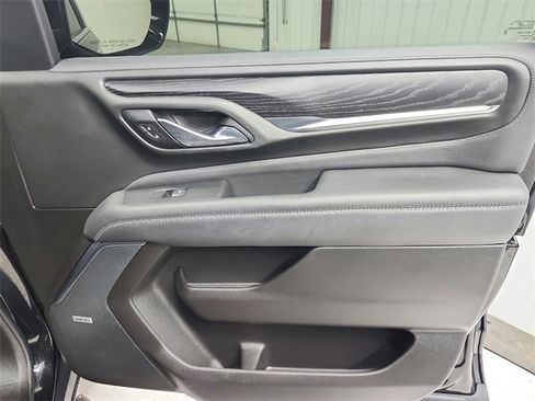 Used 2021 GMC Yukon XL Denali image 43