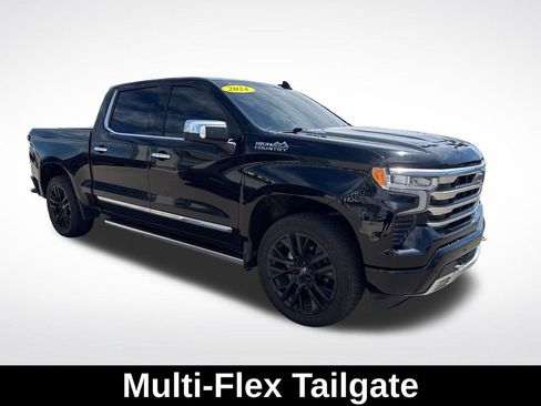 Used 2024 Chevrolet Silverado 1500 High Country w/ High Country Premium Package AWD/4WD image 8