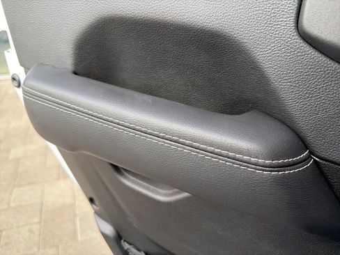 Used 2021 Jeep Gladiator Overland w/ Trailer Tow Package image 85